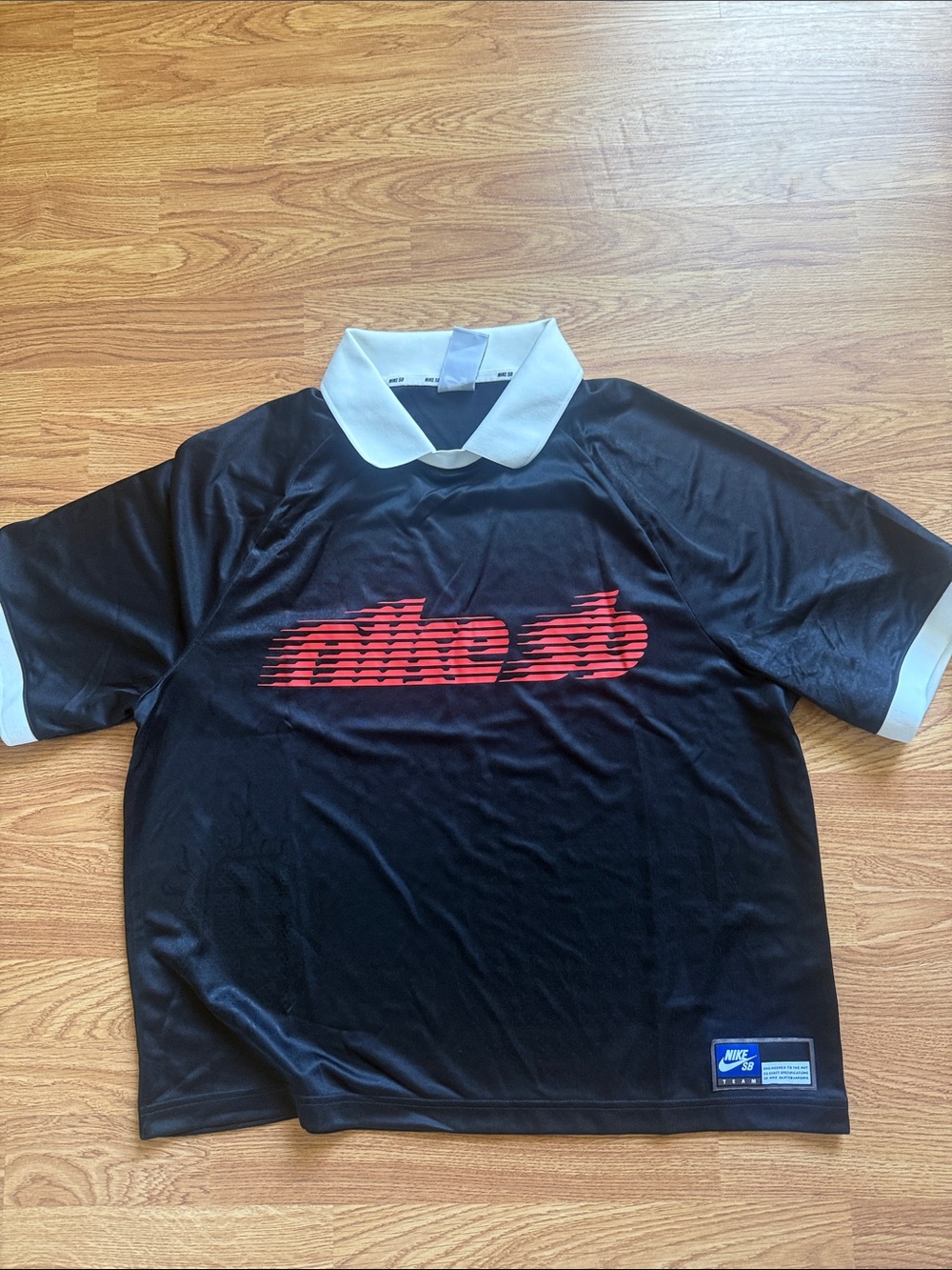 Nike SB jersey